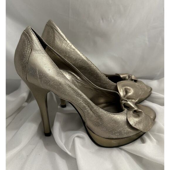 Carlos Santana Dignity Platform Heels Gilded Leather Gold Prom Peep Toe, 6M - Picture 4 of 6